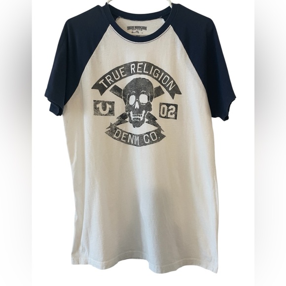 2/$15 3/$20🌹 True religion tee - Picture 1 of 3